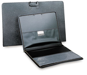 Roslyn Art&nbsp;Portfolios Presentation&nbsp;Cases